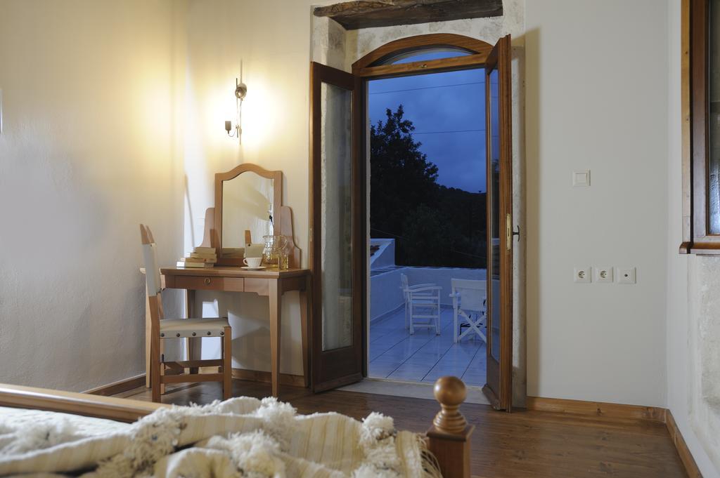 Eco Cottage Vedere With Pool Vederoi Extérieur photo